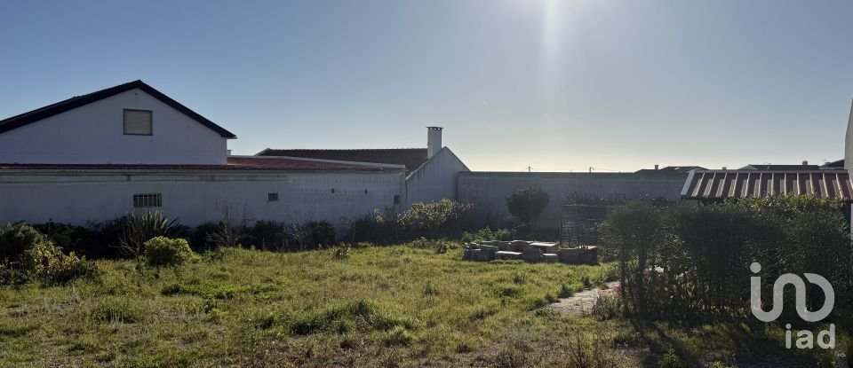 Building plot in Lourinhã e Atalaia of 640 m²