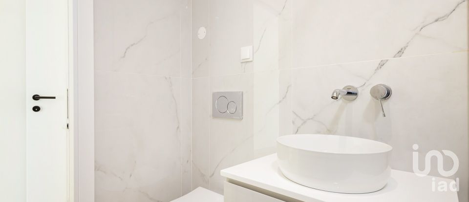 Maison T3 à Mexilhoeira Grande de 237 m²