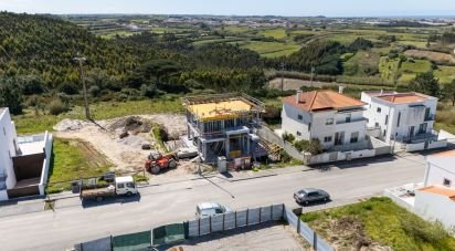Maison T4 à Atouguia da Baleia de 251 m²