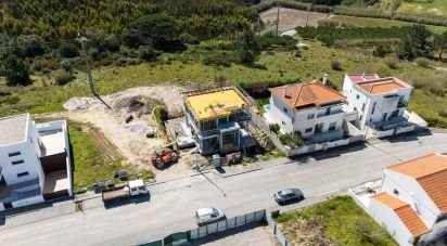 Maison T4 à Atouguia da Baleia de 251 m²