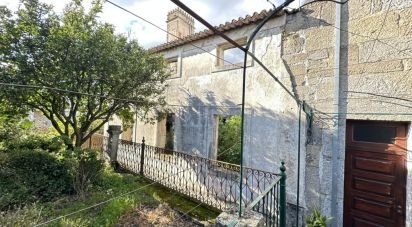 House T0 in Moimenta da Serra e Vinhó of 360 m²