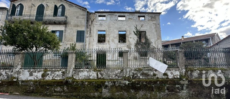 Maison T0 à Moimenta da Serra e Vinhó de 360 m²