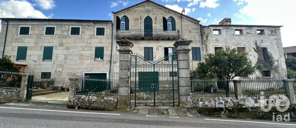 Maison T0 à Moimenta da Serra e Vinhó de 360 m²