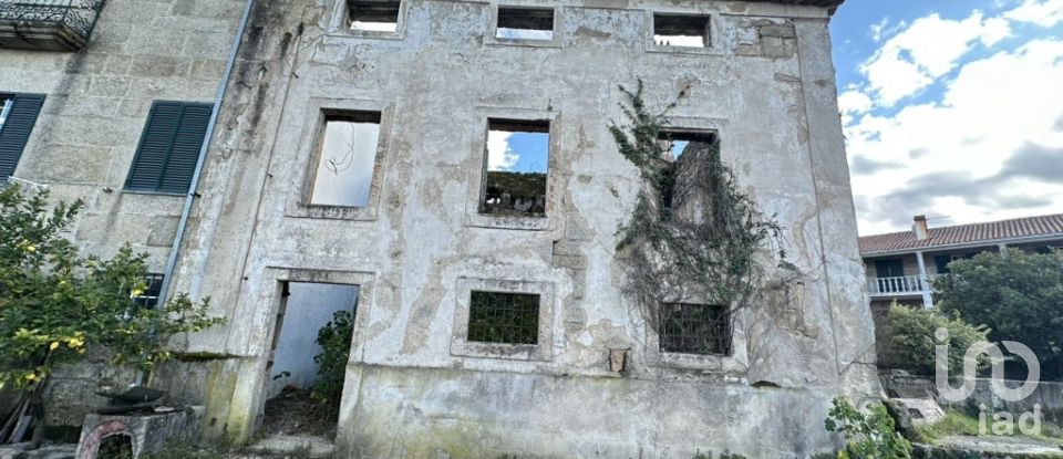 Maison T0 à Moimenta da Serra e Vinhó de 360 m²