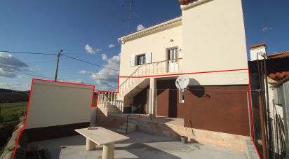 Maison T2 à Rio de Moinhos de 94 m²