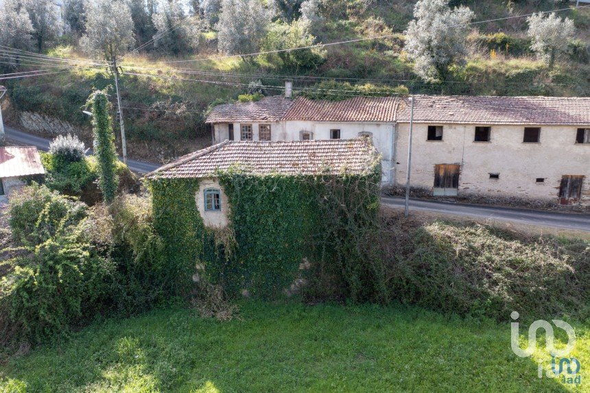 Moradia T3 em Espinho de 223 m²