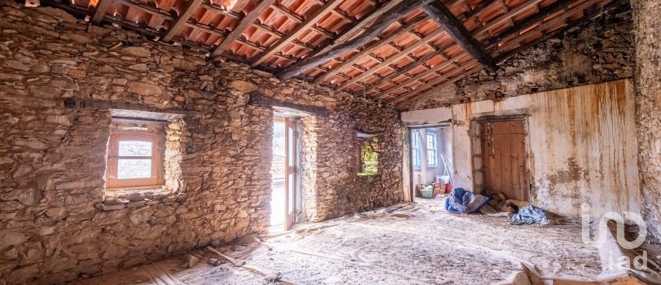 Moradia T3 em Espinho de 223 m²