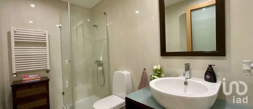 Lodge T4 in Arcozelo of 259 m²