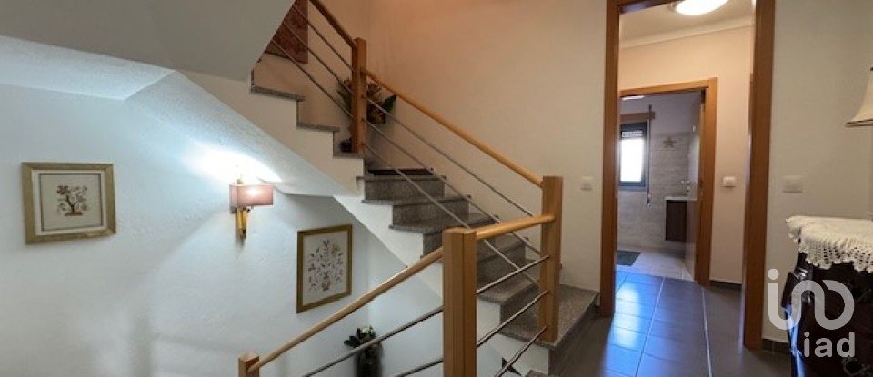 Village house T4 in Troviscal of 359 m²