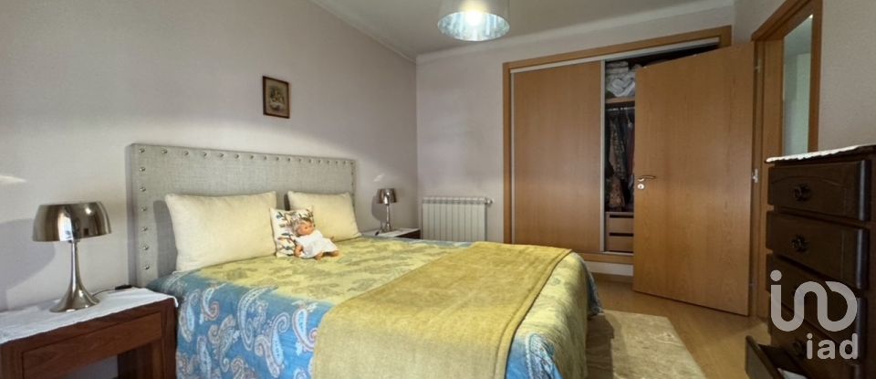 Village house T4 in Troviscal of 359 m²