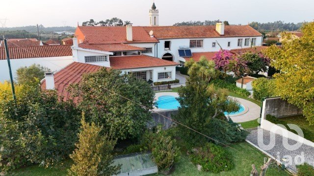 House T10 in Louriçal of 1,000 m²