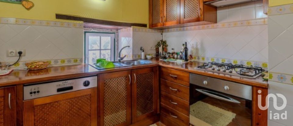 House T10 in Louriçal of 1,000 m²