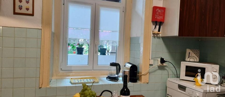 House T10 in Louriçal of 1,000 m²