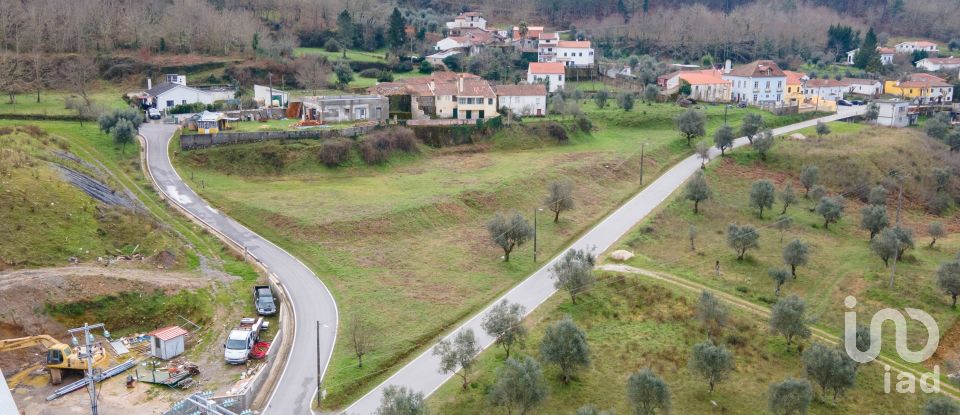 Terreno em Arganil de 2 700 m²