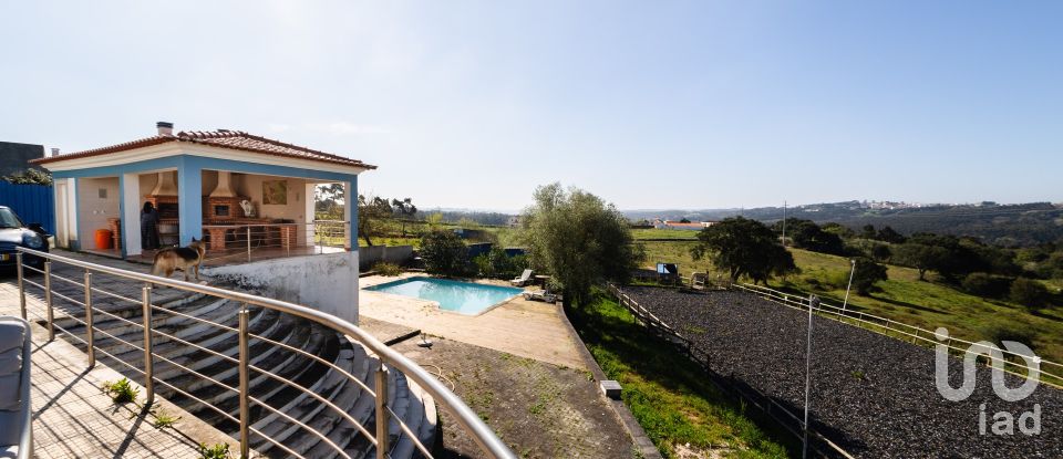 Quinta T4 em Salir de Matos de 483 m²