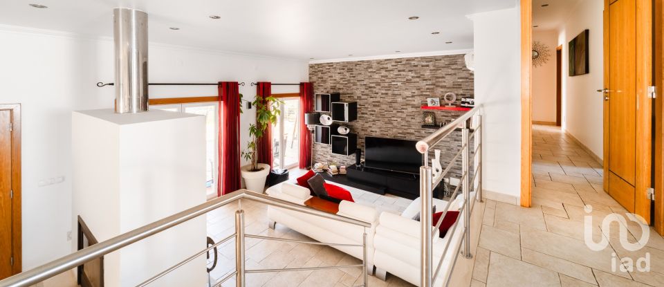 Quinta T4 em Salir de Matos de 483 m²