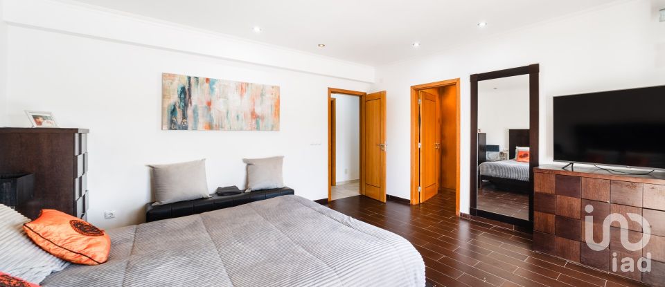 Quinta T4 em Salir de Matos de 483 m²