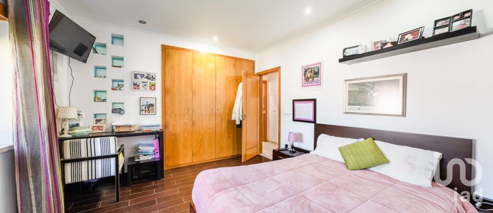 Quinta T4 em Salir de Matos de 483 m²