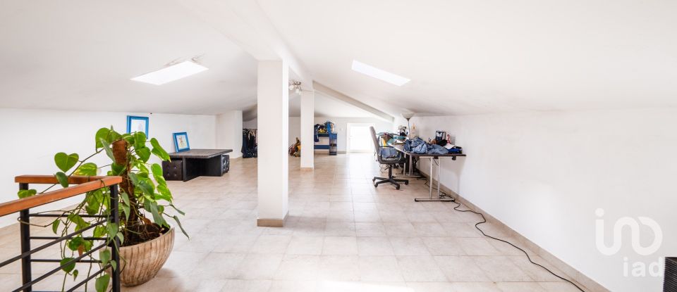 Quinta T4 em Salir de Matos de 483 m²