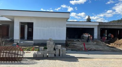 Maison T3 à Ferreiros, Prozelo E Besteiros de 208 m²