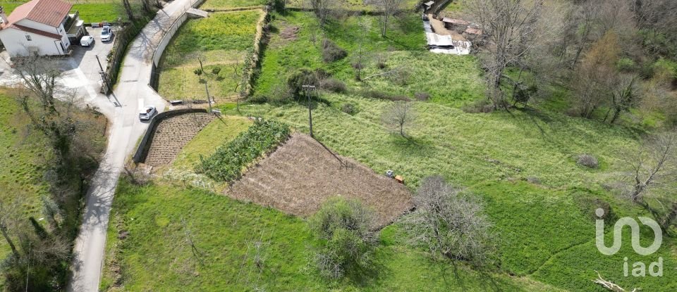Terreno urbano em Espinhal de 1 640 m²