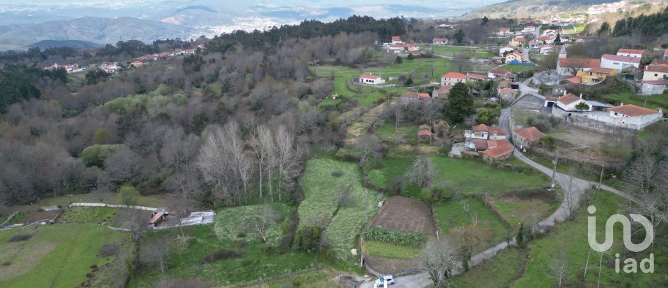 Terreno urbano em Espinhal de 1 640 m²