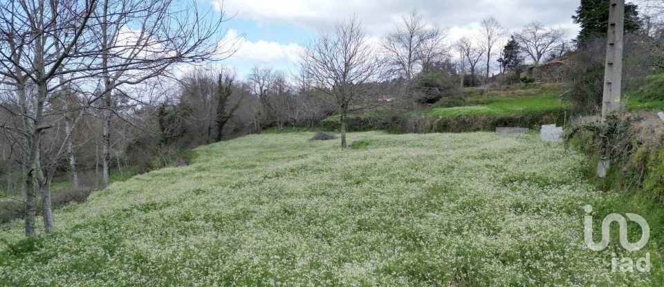 Terreno urbano em Espinhal de 1 640 m²