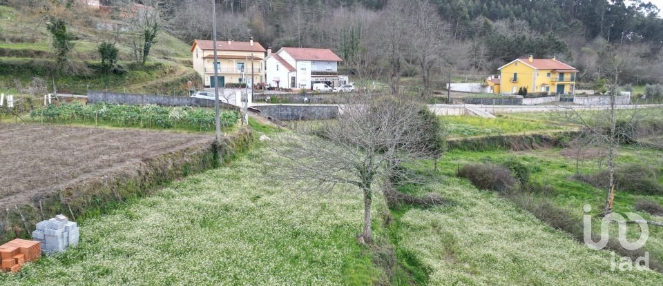 Terreno urbano em Espinhal de 1 640 m²