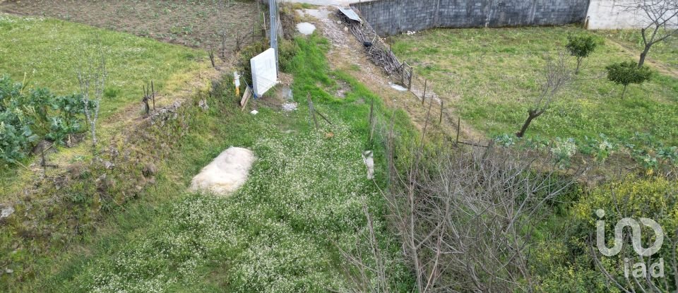 Terreno urbano em Espinhal de 1 640 m²