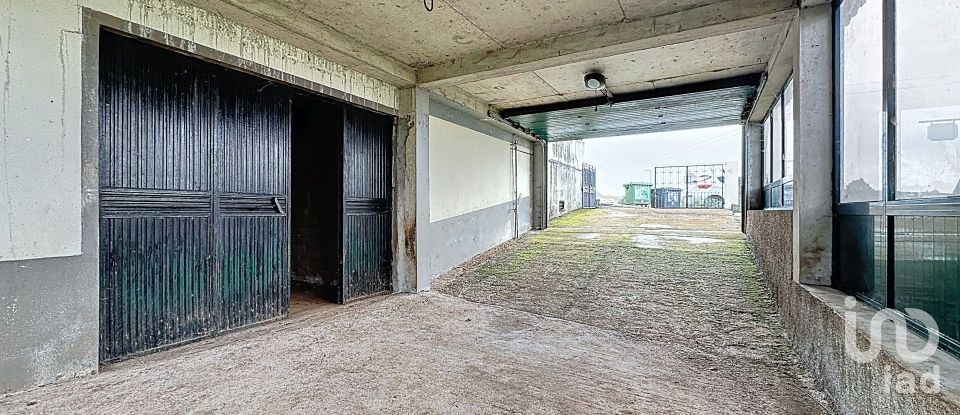 House T2 in Santana of 2,890 m²