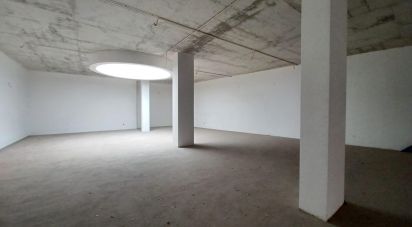 Boutique/Local commercial à Cidade da Maia de 315 m²