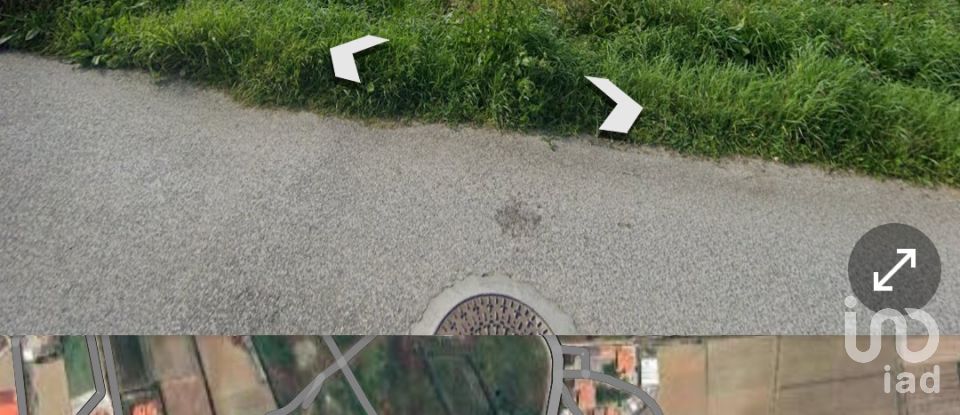 Terreno urbano em São Pedro da Cadeira de 557 m²