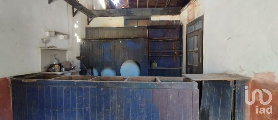 Moradia T2 em Arrouquelas de 400 m²