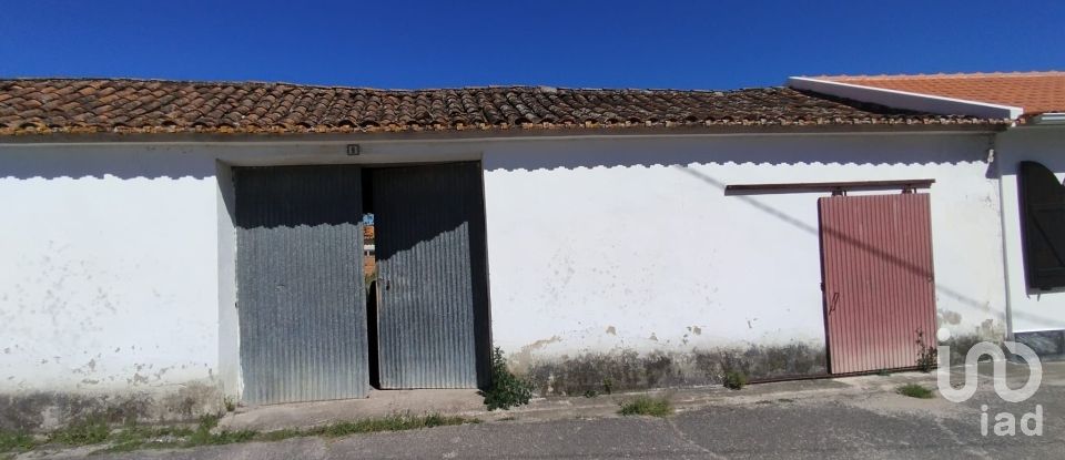 Moradia T2 em Arrouquelas de 400 m²