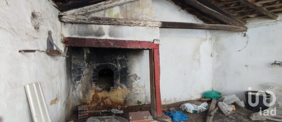 Moradia T2 em Arrouquelas de 400 m²