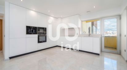 Apartment T2 in Faro (Sé e São Pedro) of 83 m²