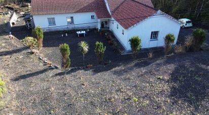 Moradia T3 em São Caetano de 220 m²