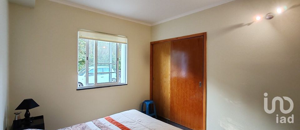 Maison T3 à São Caetano de 220 m²