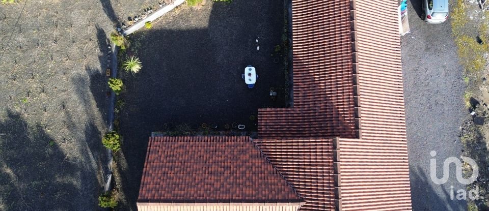 Maison T3 à São Caetano de 220 m²