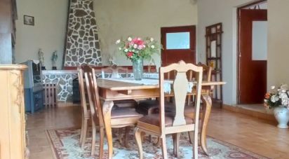 Maison T4 à Covas e Vila Nova de Oliveirinha de 150 m²