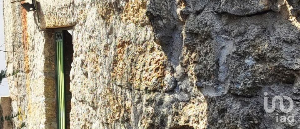 Moradia T4 em Covas e Vila Nova de Oliveirinha de 150 m²