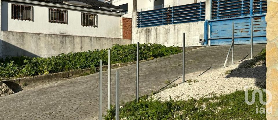 Casa tradicional T5 em Pataias e Martingança de 276 m²