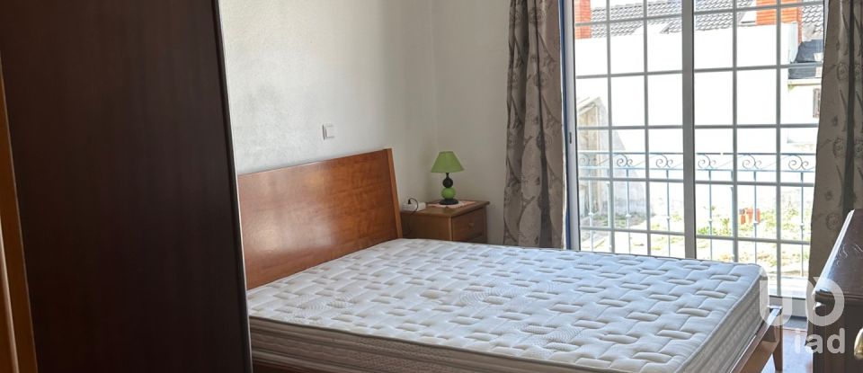 Casa tradicional T5 em Pataias e Martingança de 276 m²