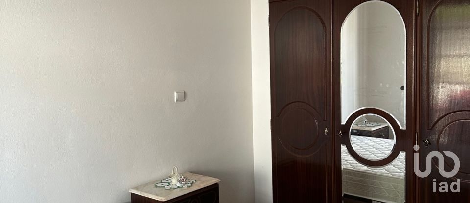 Casa tradicional T5 em Pataias e Martingança de 276 m²