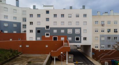 Apartamento T2 em Venteira de 107 m²