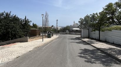 Terrain à bâtir à Santa Bárbara de Nexe de 576 m²