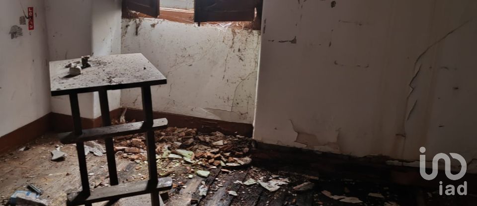 Moradia T8 em Rio Maior de 226 m²