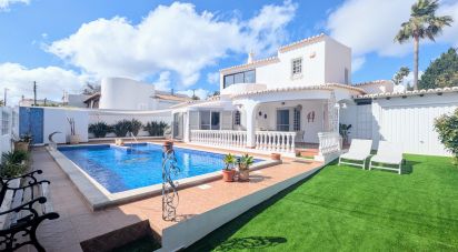 Maison T3 à Lagoa e Carvoeiro de 240 m²