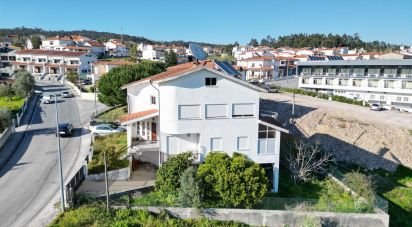 Maison traditionnelle T4 à Miranda do Corvo de 385 m²