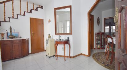 Casa tradicional T4 em Miranda do Corvo de 385 m²